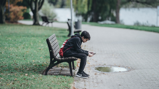 Atención social online: una alternativa para adolescentes y jóvenes.